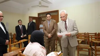 رئيس جامعة المنيا يشيد بانضباط لجان امتحانات علوم الرياضة والآداب