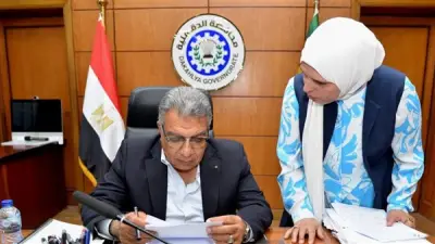 محافظ الدقهلية يتفقد قافلة بيطرية مجانية بقرية نشا في نبروه
