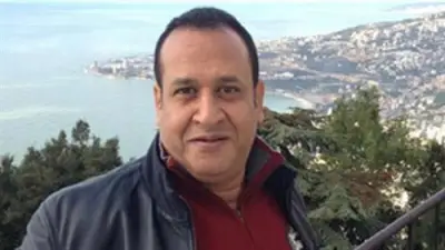 صبري نخنوخ يوقع على التحفظ بأمواله أمام نيابة القاهرة الجديدة