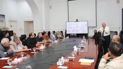 رئيس القابضة للمياه يتابع مشروعات حياة كريمة ويدفع معدلات التنفيذ
