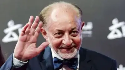 تامر عبدالمنعم ينعى الفنان عبدالعزيز مخيون بعد وفاته
