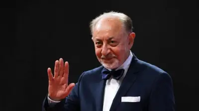 أشرف زكي يتقدم بشكوى ضد محمد الغيطي بسبب عبد العزيز مخيون