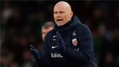 مدرب النرويج يهاجم أمريكا بسبب منع أيمن حسين وعمر أرتان من كأس العالم