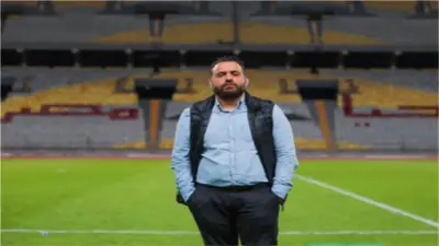 مصدر بالزمالك ينفي رحيل جون إدوارد ويؤكد استمراره في منصبه