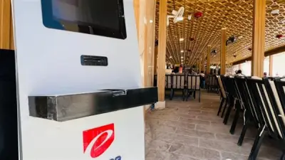 وزارة السياحة تعلن تركيب بوابات إلكترونية جديدة بمنطقة سقارة الأثرية