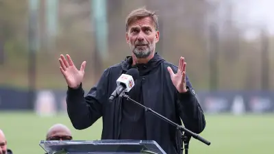 كلوب يهاجم المكسيك وجنوب إفريقيا: أداء تكتيكي سيئ في افتتاحية كأس العالم