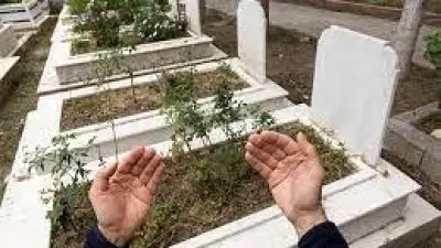دعاء للميت في آخر جمعة من العام الهجري.. ردده يغفر ذنوبه ويجعل قبره روضة من الجنة