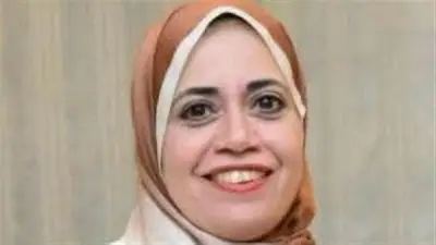السيرة الذاتية للدكتورة يمنى صفوت بعد تعيينها عميدًا لكلية الألسن بجامعة عين شمس