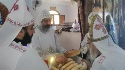 الأنبا أكسيوس يترأس قداس عيد نياحة الأنبا أبرآم في المنصورة