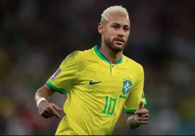 رئيس البرازيل يسخر من نيمار بعد تصريحاته حول استمراره مع المنتخب