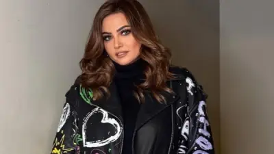 بشرى تتألق بإطلالة فوشيا أنيقة في أحدث صورها على إنستجرام