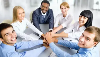 خطوات حاسمة لتكوين فريق عمل قوي لإنجاز المهام الصعبة والمعقدة