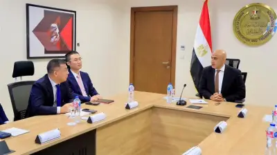 وزير التعليم يبحث مع هواوي تعزيز التعاون في تطوير البنية التكنولوجية للمنظومة التعليمية