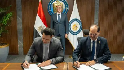وزير البترول يشهد توقيع اتفاقيتين مع هاربور إنرجي وإيني لزيادة إنتاج الغاز