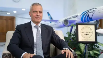 رئيس مصر للطيران يشكر العاملين بعد نجاح موسم الحج 2026