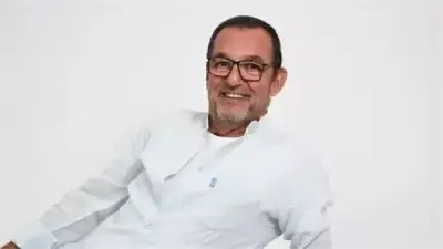 تفاصيل الحادث المروع للفنان محمد مرزبان بطريق مصر الإسماعيلية