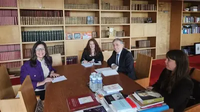 وزيرة الثقافة تبحث مع المكتبة الوطنية الفرنسية التعاون في رقمنة التراث
