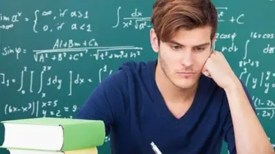 دار الإفتاء: تنظيم أوقات الامتحانات بما يتناسب مع الصلاة واجب
