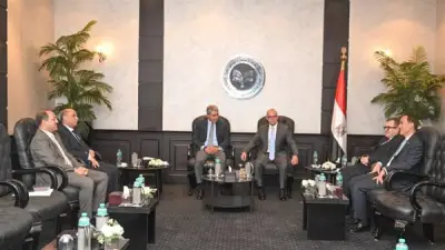 وزراء مصريون يبحثون مع البنك الدولي خطة تنفيذ استراتيجية الاستثمار الأجنبي