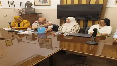 اتحاد الكتاب يطالب بمشروع قومي لترجمة أدب الطفل وإرساله للسفارات