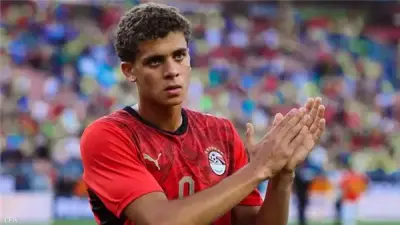 خبير لوائح يصدم الكوم الأحمر: لا تعويضات من انتقال حمزة عبد الكريم لبرشلونة