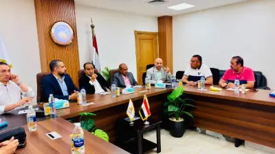 وزيرة الإسكان تتابع ملف تقنين الأراضي بمدينتي العبور الجديدة والشروق