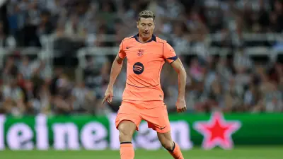 قرار إيطالي يقرب برشلونة من ضم فلاهوفيتش بديلاً لليفاندوفسكي