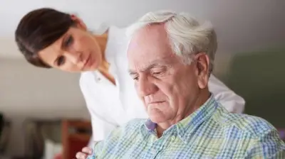 انخفاض فيتامين C يزيد خطر الخرف بعد 65 عامًا.. كيف تحمي نفسك؟