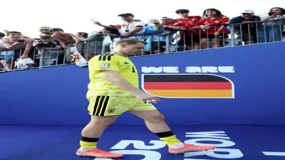 اعتزال مانويل نوير دوليًا: أبرز بطولات الحارس الأسطورة مع الماكينات