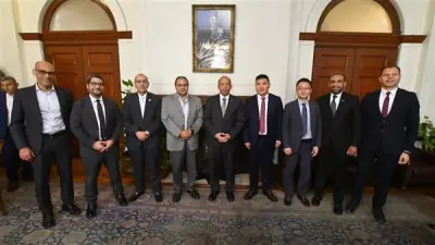 وفد من شركة ميندراي العالمية يزور طب قصر العيني لبحث سبل التعاون