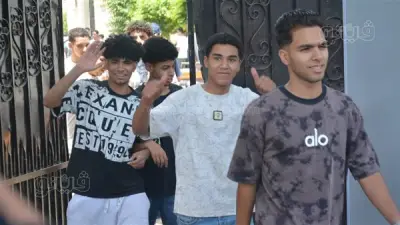 مشاعر متباينة لطلاب الثانوية بالجيزة بعد أول أيام الامتحانات