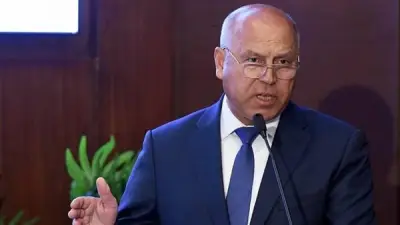 نائب يهاجم الحكومة: وزارة النقل تستحوذ على 52% من القروض
