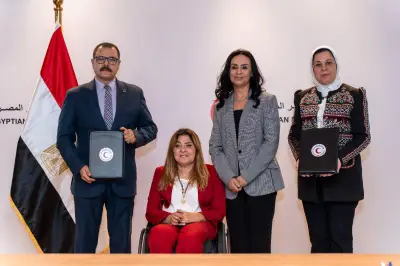تعاون جديد بين الهلال الأحمر والقومي للإعاقة: من تدريب لغة الإشارة إلى حملات الدم