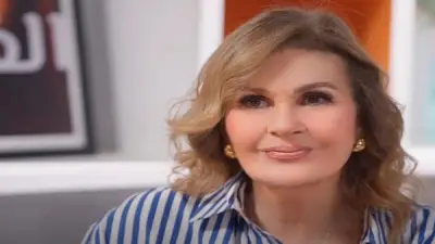يسرا ضيفة برنامج 