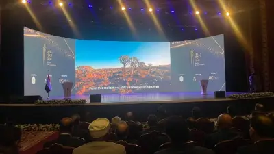 رئيس الوزراء يشهد فيلماً تسجيلياً حول توطين صناعة الدواء في مصر والتعاون الإفريقي