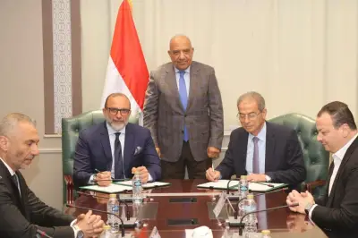 بروتوكول تعاون بين الكهرباء واتصالات مصر لاستبدال العدادات التقليدية بأخرى ذكية