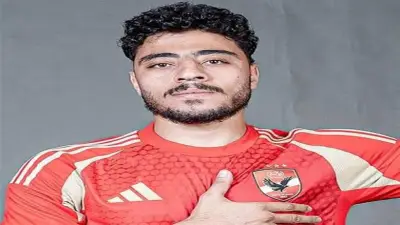 عرض قطري وخليجي يهددان عودة أكرم توفيق إلى الأهلي