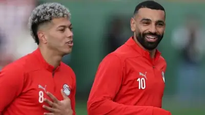 إمام عاشور ومحمد صلاح.. لقطة تشعل حماس المصريين قبل مواجهة بلجيكا في المونديال