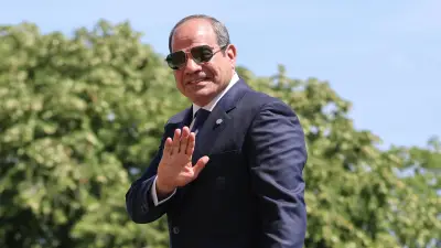 السيسي يهنئ منتخب مصر بعد الفوز الأول في تاريخ مشاركاته بكأس العالم
