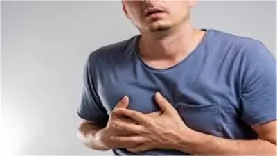 أعراض جلطة الرئة والفرق بينها وبين الأزمة القلبية.. احذر هذه العلامات