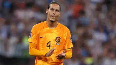 فان دايك يسجل أول أهدافه في البطولات الكبرى مع هولندا بكأس العالم