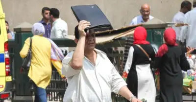 الأرصاد: طقس الأحد حار رطب نهارا وشبورة كثيفة على هذه الطرق