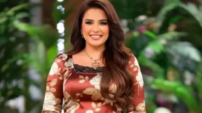 ياسمين عبد العزيز تتألق بمكياج جريء وإطلالة ساحرة في أحدث ظهور