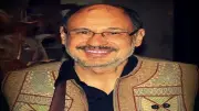 انتصار عبدالفتاح يكشف البوستر الرسمي لمهرجان الطبول في دورته الـ12