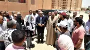 محافظ الأقصر يتفقد مشروع 30 عمارة سكنية بمدينة الطود