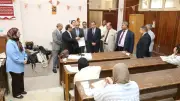 رئيس جامعة الفيوم يتابع امتحانات 4 كليات ويؤكد على توفير الأطقم الطبية