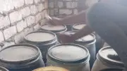 ضبط 5 أطنان مخللات منتهية الصلاحية في المنوفية