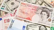 استقرار أسعار العملات الأجنبية اليوم: الدولار عند 51.75 جنيهاً