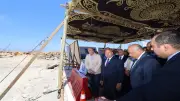 وزير النقل يتفقد محطة تحيا مصر بالإسكندرية ويشهد استقبال 6 سفن تجارية