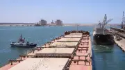 ميناء دمياط يستقبل 8 سفن حاويات وبضائع عامة في 24 ساعة